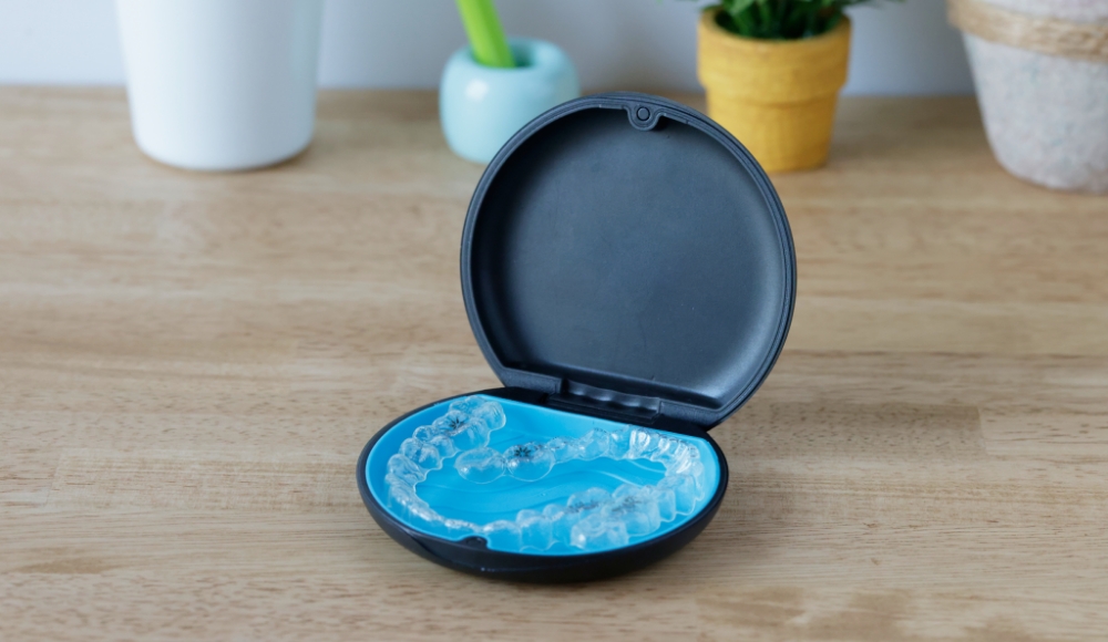 マウスピース矯正